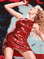 Taylor Swift shows legs & upskirt on a stage